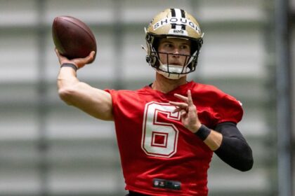 ¿Shough al Rescate? Los Saints Apuestan Fuerte por el Novato Tras la Sorpresiva Retirada de Carr