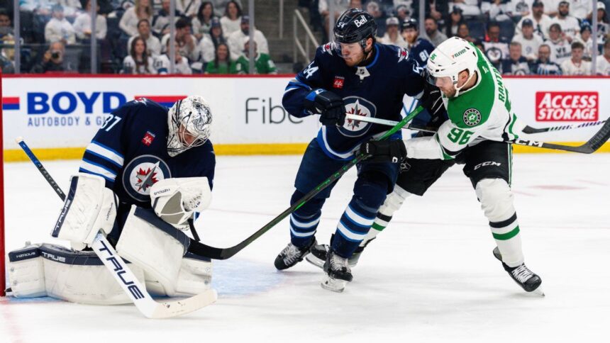 ¡Duelo de Titanes en la NHL! Jets vs. Stars y Leafs vs. Panthers: ¡La Stanley Cup Al Rojo Vivo!