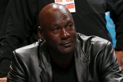 ¡MJ Vuelve a la Cancha! Jordan se Une a NBC para Analizar la NBA ¡Prepárense para la Magia!
