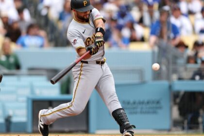 Piratas activan a Kiner-Falefa y envían a Peguero a Triple-A