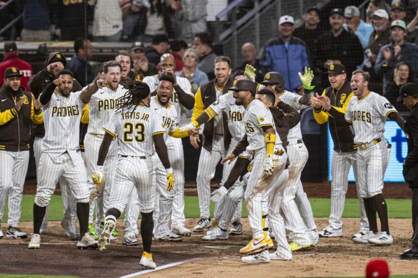 Tatis Jr. Con Jonrón de Oro: Padres Vencen a Angelinos en Emocionante Duelo