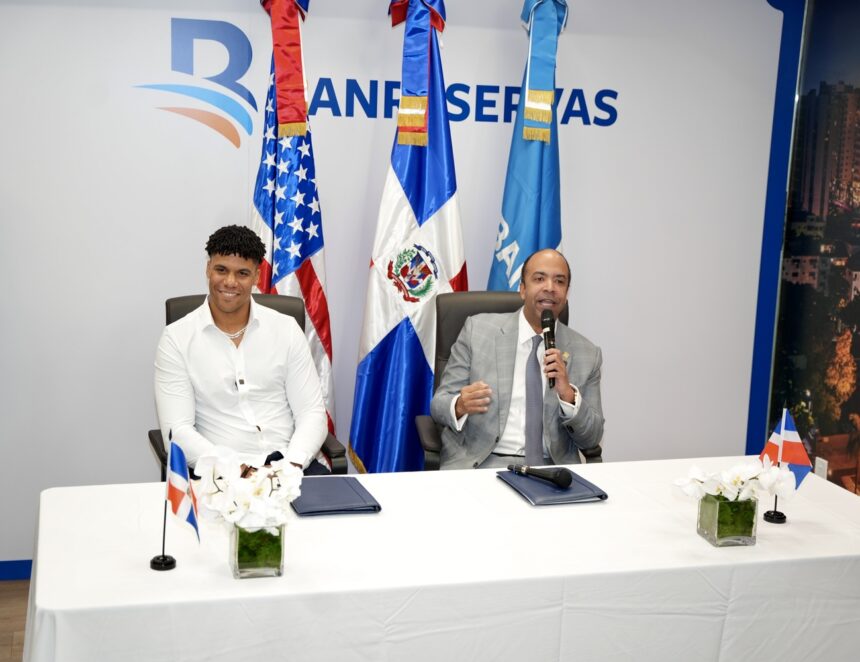 Juan Soto, Embajador Banreservas: Impulso al Deporte Dominicano y Desarrollo Social