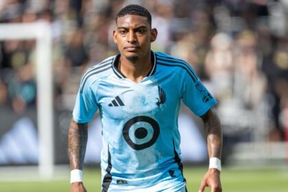 MLS Sanciona a Rosales (Minnesota) por Discriminación: 3 Partidos Fuera