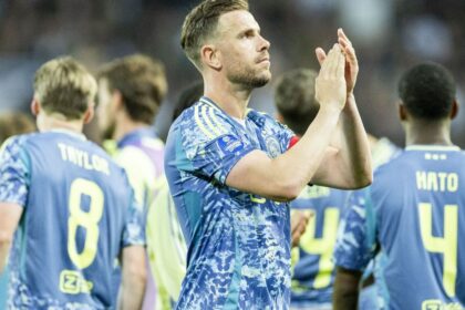 Ajax al borde del colapso: Increíble remontada del PSV en la Eredivisie