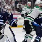 Jets aplastan a Stars con blanqueada de Hellebuyck: Serie a Juego 6