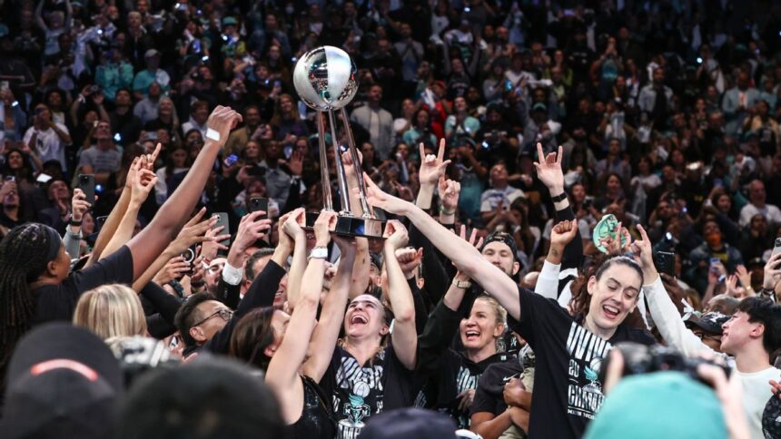Liberty Favorita, pero Fever de Clark Acaapara Apuestas WNBA 2025