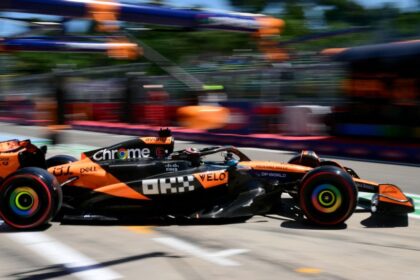 Piastri y Norris Dominan Prácticas en Imola: McLaren al Frente