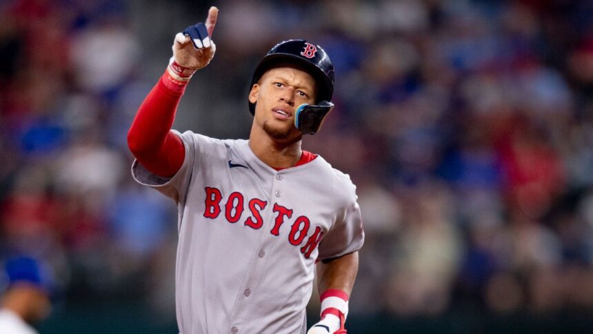 Campbell, Novato de los Red Sox, Practica en Primera Tras Lesión de Casas