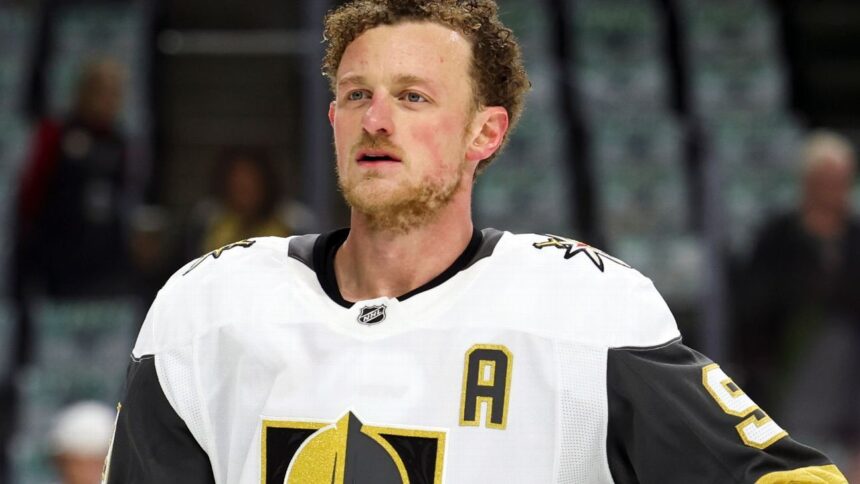 Eichel y Knights Negocian Extensión: Futuro Prometedor en Las Vegas