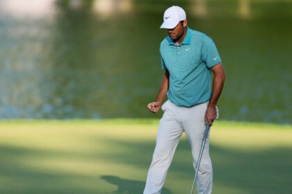 Scheffler enciende el PGA Championship: Lidera por 3 golpes tras brillante ronda.