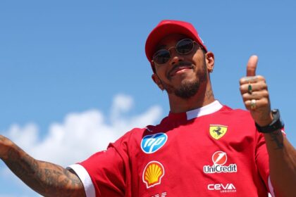 Hamilton Resurge en Ferrari: 4to Lugar en Imola y Gran Conexión con Fans
