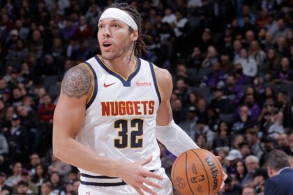 Gordon Juega el 7mo Partido a Pesar de Lesión en el Tendón: Nuggets vs. Thunder