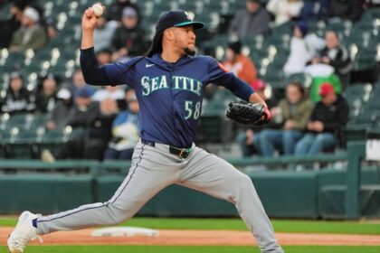 Dominicanos Soriano, Castillo, Rodríguez y Devers brillan en la MLB