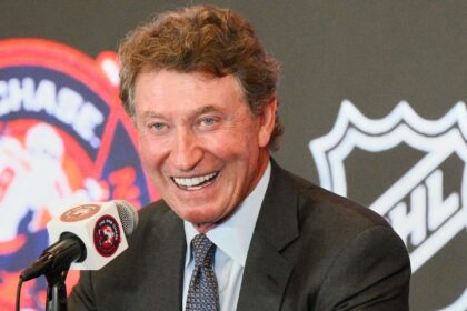 Gretzky felicita a Stars: ¿Apoyo a Dallas o a sus Oilers en la final?