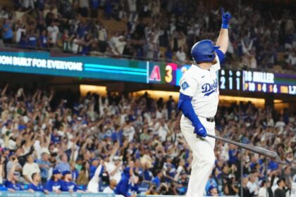 Muncy salva a Dodgers: Sacrificio impulsa remontada vs Diamondbacks