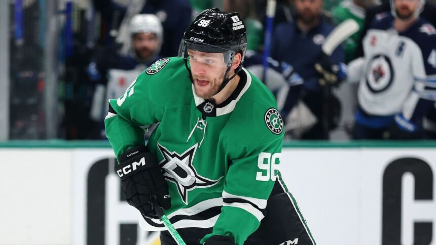Conn Smythe 2025: Rantanen lidera, McDavid acecha. ¿Quién será el MVP?