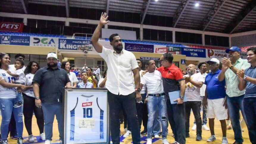 Marineros Puerto Plata Retiran Camiseta #10 de Marlon Martínez: "El Rey" Inmortalizado