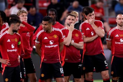 Shaw Cuestiona Calidad del United Tras Derrota: "No es Suficiente"