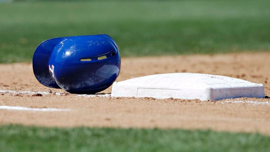 Heim de Rangers Abandonó Juego vs Yankees por Lesión en la Mano