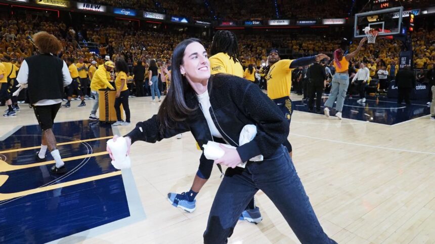 Caitlin Clark: Fanática de los Pacers, celebra épica victoria en Playoffs