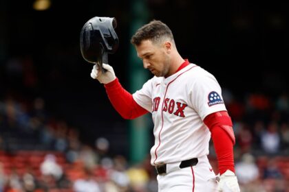 Bregman de Red Sox abandona juego por lesión: Preocupación en Boston
