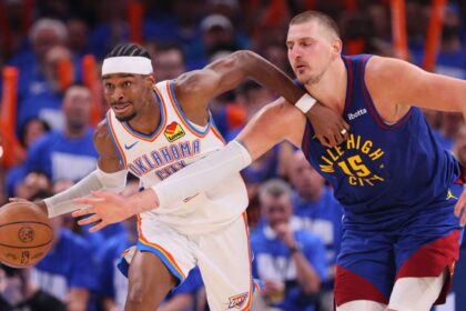 SGA y Jokic lideran los equipos All-NBA; James impone récord