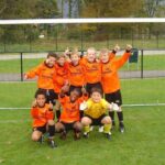 Dumfries: De Amateur a la Final de Champions, Ascenso Inesperado
