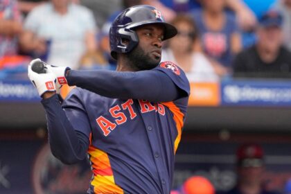 Yordan Álvarez cerca del regreso: Astros esperan a su slugger estrella