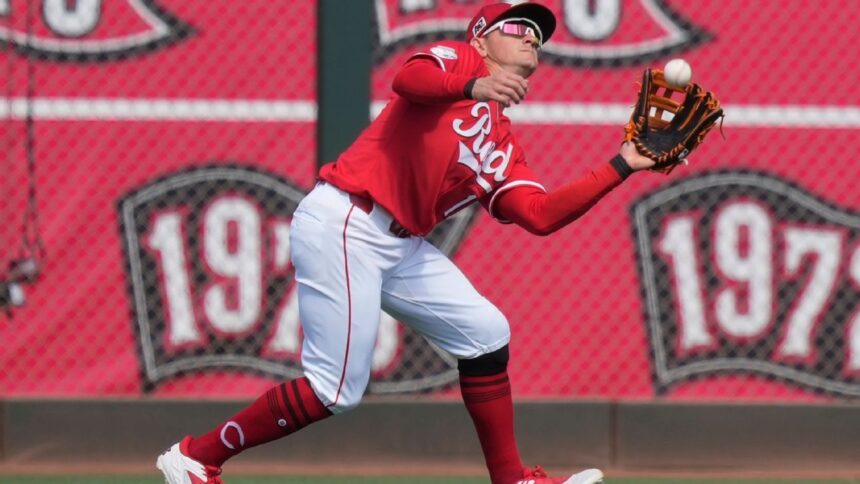 Reds activan a Fraley y colocan a Hays en lista de lesionados