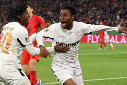 Liverpool ficha a Frimpong: Reemplazo de Alexander-Arnold y refuerzo clave