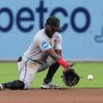 Marlins Designan a Ronny Simón tras Noche Trágica con Errores Defensivos