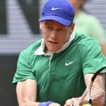 Sinner aplasta a Lehecka en Roland Garros: Avanza con autoridad a 4ta ronda