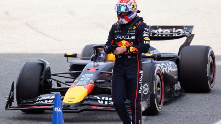Verstappen Penalizado: Choque con Russell Causa Descenso al Décimo en GP España
