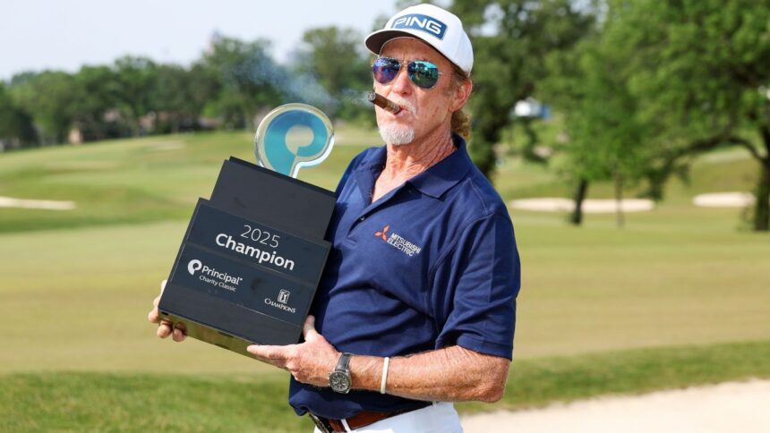 Jiménez Conquista Iowa: Tercer Título del Año en Playoff del PGA Tour Champions