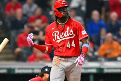 Elly De La Cruz Honra a Hermana Fallecida con Jonrón Emotivo en MLB