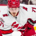 Jesper Fast, ala de los Hurricanes, se retira por lesión de cuello