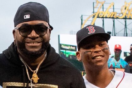 Ortiz Defiende a Devers: "Dejarlo Decidir Sobre Primera Base" #RedSox