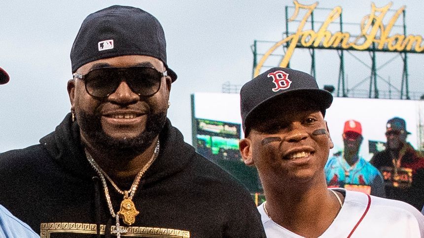Ortiz Defiende a Devers: "Dejarlo Decidir Sobre Primera Base" #RedSox