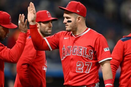 Trout Impone Poder: ¡Bombazo de 454 pies y récords en Fenway Park!
