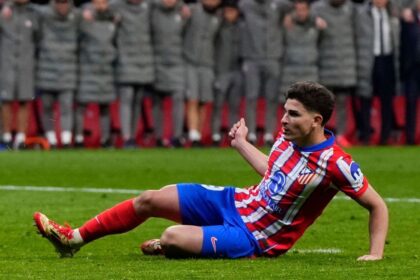Nueva Regla de Penales: IFAB Aclara Tras Controversia de Julián Álvarez