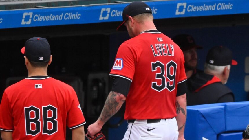 Lanzador de los Guardians, Ben Lively, se somete a Tommy John