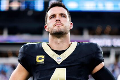Carr se retira: No quería "solo tomar" el dinero de los Saints