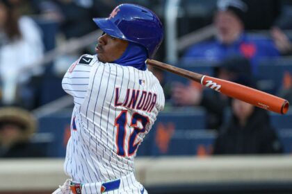 Lindor, Shortstop de los Mets, con Fractura en Dedo; No Va a la Lista de Lesionados