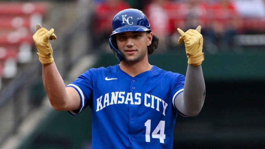 Jac Caglianone de Royals Conecta 1er Hit y se lo Dedica a su Padre