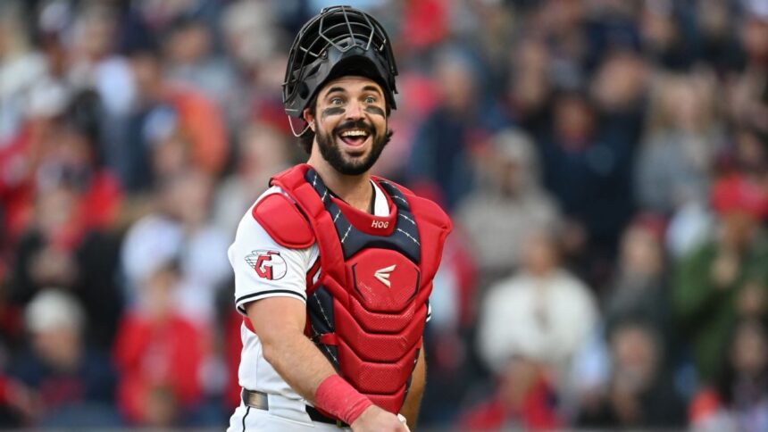 Guardians: Austin Hedges a la lista de lesionados por conmoción #MLB