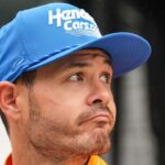 Kyle Larson Ileso Tras Impactante Accidente en Carrera de Sprint Car