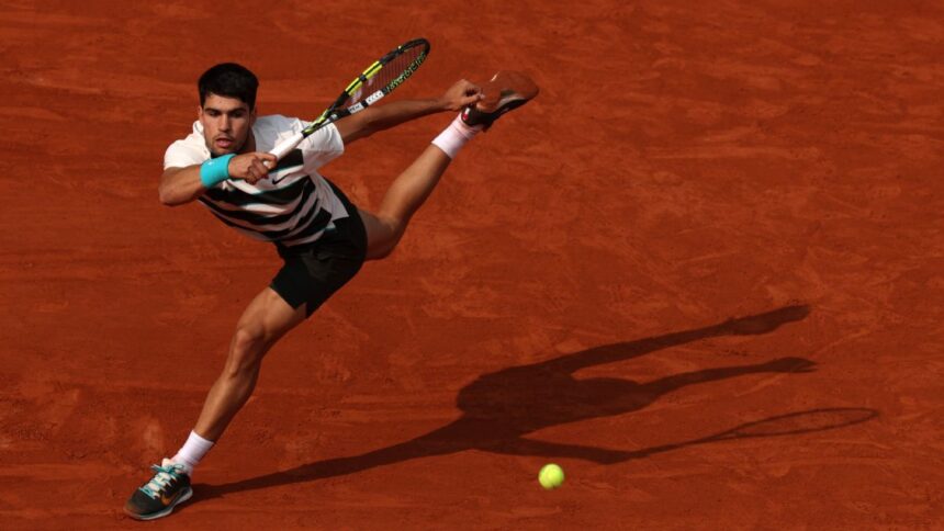Alcaraz Remonta Épica Final en Roland Garros y Conquista Título Ante Sinner