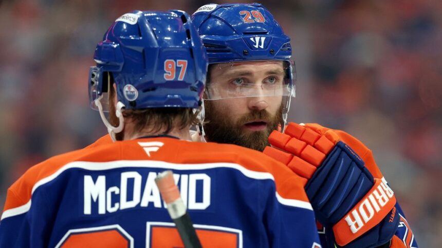 Oilers Olvidan Derrota en OT, Listos para el Juego 3 vs. Panthers