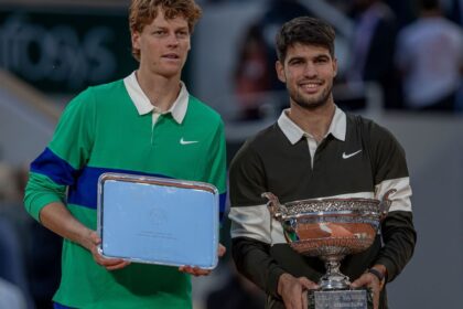 McEnroe: Alcaraz y Sinner, favoritos ante Nadal en su mejor momento