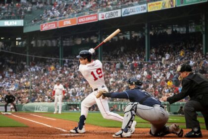 Roman Anthony: Familia celebra primer hit en MLB ¡Doble y defensiva clave!